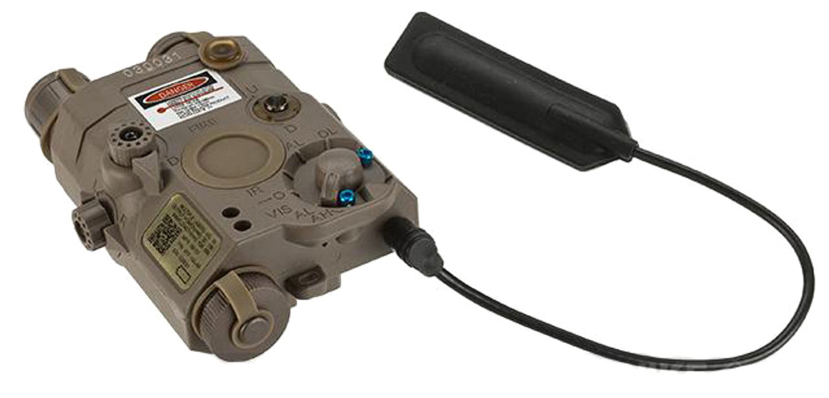 LASER AIRSOFT ELEMENT EX276 PEQ FLASH LIGHT - vista 5