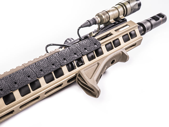 FOREGRIP M-LOK ANGLED - vista 3
